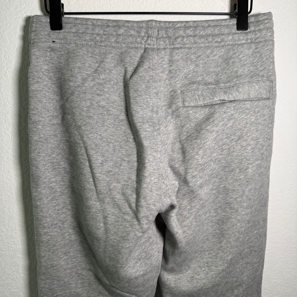 Nike Jogger Sweatpants | Gray Fleece Athletic Pants | Men Medium - Picture 4 of 10
